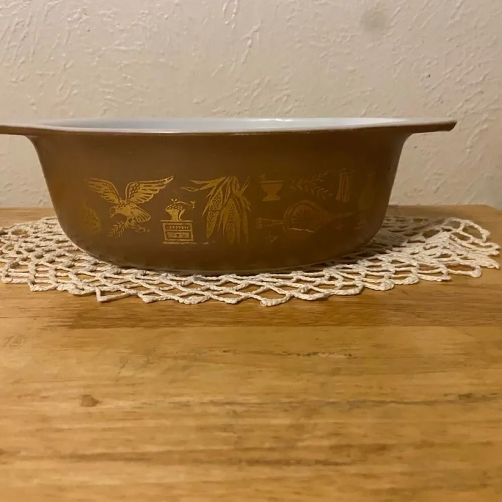 Corningware vintage pyrex